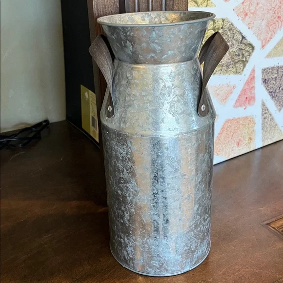 Rustic Silver Metal Milk Can Vase Vintage Look - Picture 2 of 5